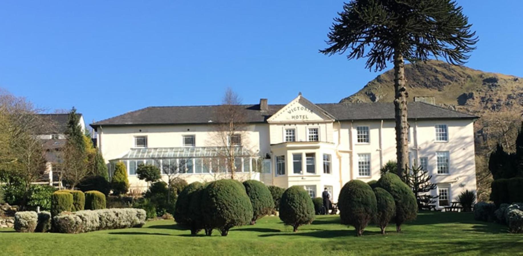 Royal Victoria Hotel Snowdonia لانبرس المظهر الخارجي الصورة