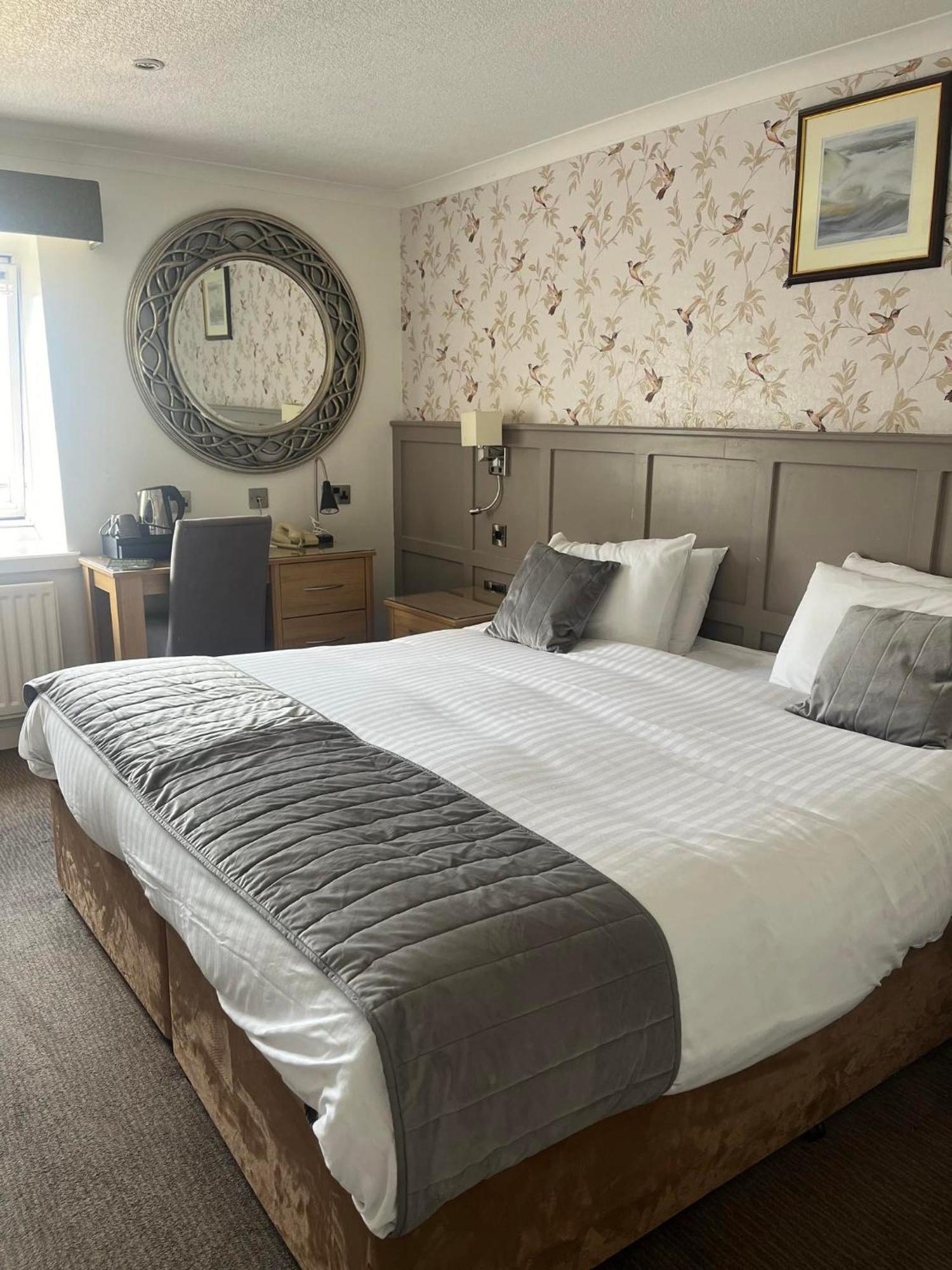Royal Victoria Hotel Snowdonia لانبرس المظهر الخارجي الصورة